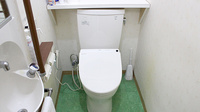 小山薬局のお手洗い