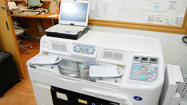 あおぞら薬局　広中町店の調剤器具