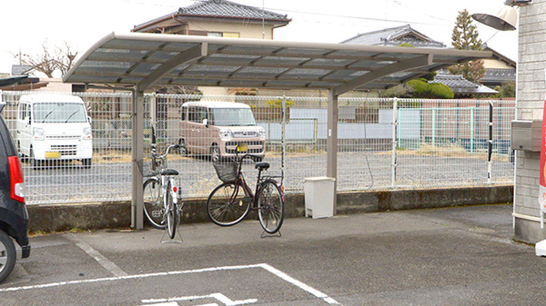 クオール薬局　石橋店の駐輪場