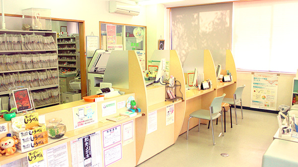 アップル薬局　自治医大前店の受付/カウンター