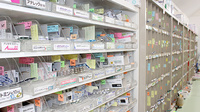 今野調剤薬局　栃木店の薬棚