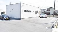 ツジ薬局西春ふくろく店の駐車場