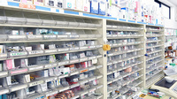 ツジ薬局道場店の薬棚