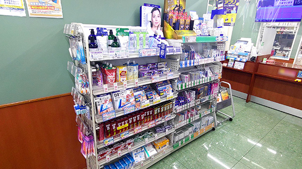 薬局トモズ等々力南口店の一般医薬品