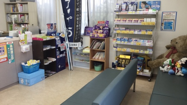 ウエルシア薬局　伊丹野間店の-