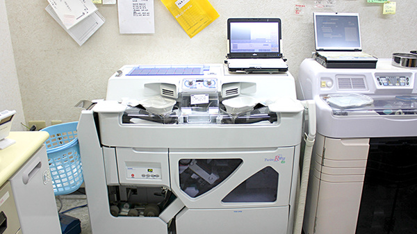 さつき薬局　本店の調剤器具
