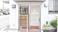 こはる薬局の入口