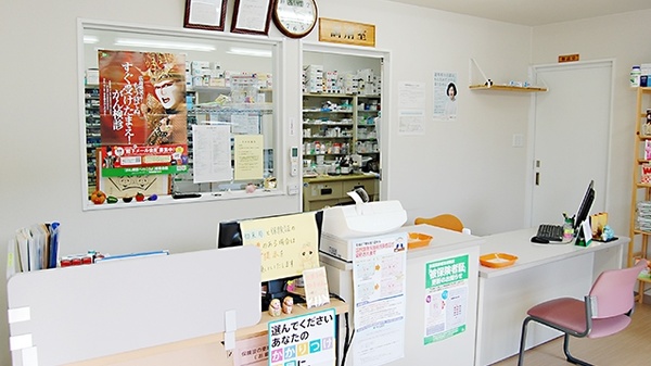 すみれ薬局の受付/カウンター