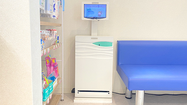 大手薬局　今朝白店の感染予防対策
