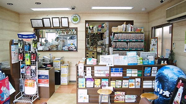 ニューロン薬局　向島店の受付/カウンター