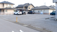 すみれ薬局の駐車場