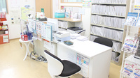 ワイアンドワイ薬局　神田町店の受付/カウンター
