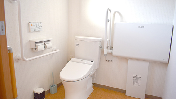 花・花薬局多田店（旧 オリーブ薬局　多田店）のお手洗い