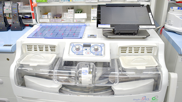 花・花薬局多田店（旧 オリーブ薬局　多田店）の調剤器具