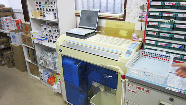 裕生堂薬局　室見店の調剤器具