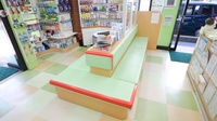 朝日薬局豊田市駅店の待合スペース