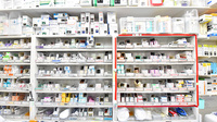 幸生堂薬局 北信太店の薬棚