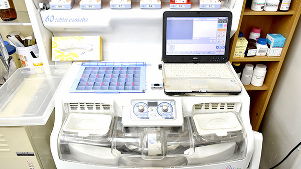 こころ薬局の調剤器具