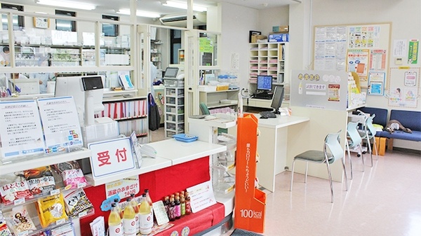 大賀薬局　春の町店の受付/カウンター