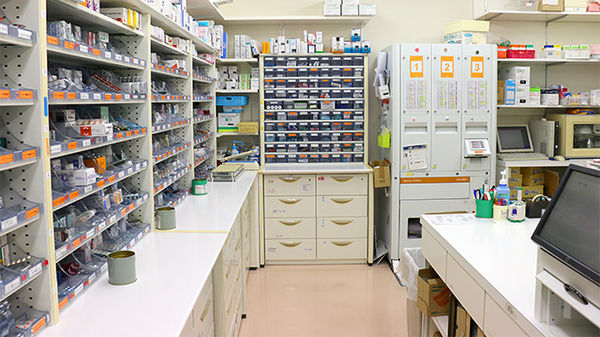 大賀薬局　愛宕店の調剤室