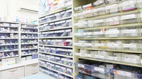 大賀薬局　国分店の薬棚