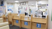 大賀薬局　薬院大通り店の受付/カウンター