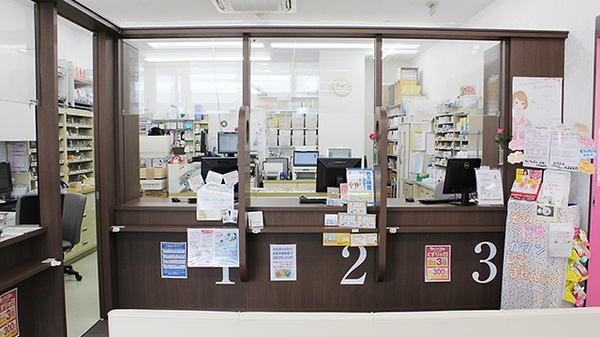 大賀薬局　和白店の受付/カウンター