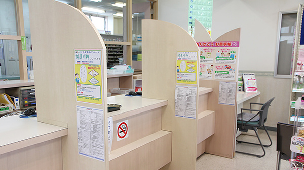 大賀薬局　野芥調剤店の受付/カウンター