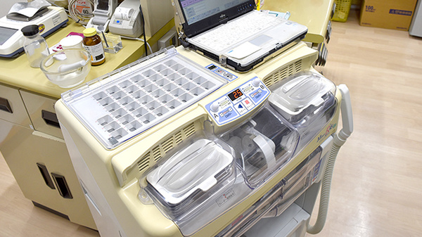 塩釜調剤薬局の調剤器具