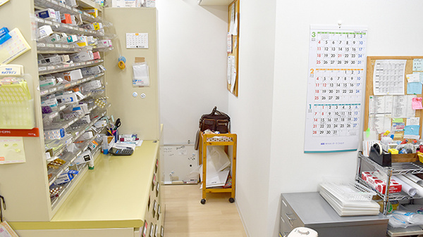 塩釜調剤薬局の調剤室