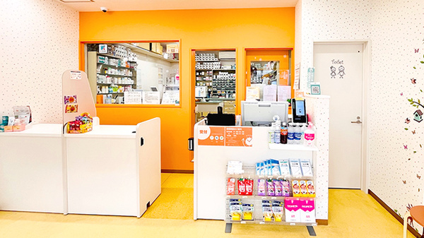 ノムラ薬局桜店の受付/カウンター