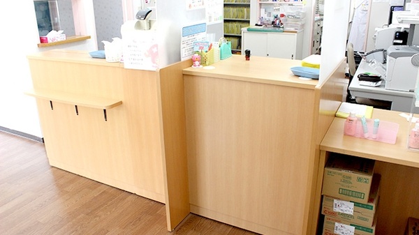 コスモ調剤薬局の受付/カウンター