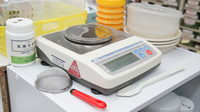 恩智ヘルスファーマシィ薬局の調剤器具