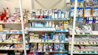 日本調剤　プロペ通り薬局の化粧品