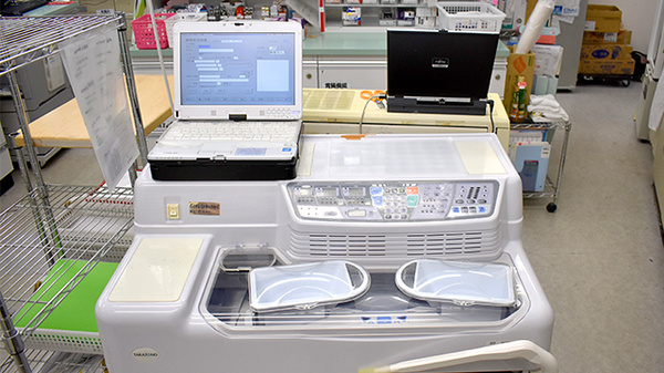 スギ薬局　所沢山口店の調剤器具