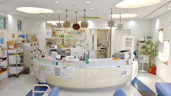 あおい調剤薬局 東狭山ヶ丘店の受付/カウンター