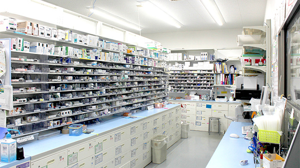 セイジョー薬局狭山ヶ丘店の調剤室