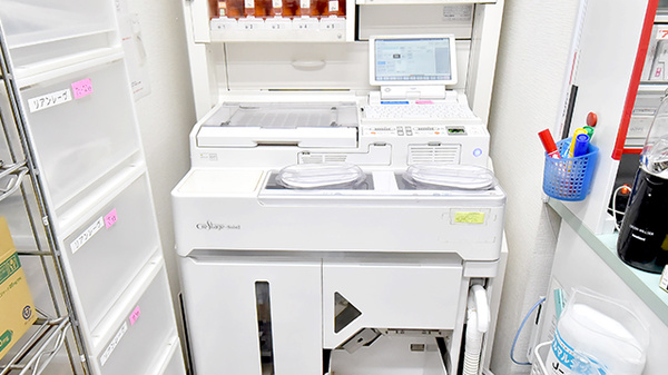 すみれ薬局の調剤器具