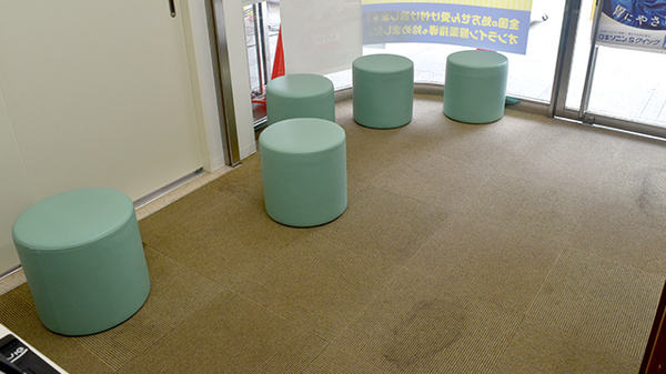 ゴダイ薬局　姫路駅前店の待合スペース