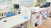 コスモ調剤薬局　菜根店の受付/カウンター