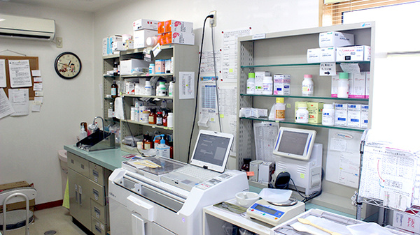 コスモ調剤薬局　黒岩店の調剤室