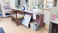 コスモ調剤薬局　西池店の受付/カウンター