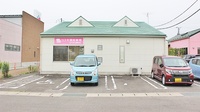 コスモ調剤薬局　北中央公園前店の駐車場