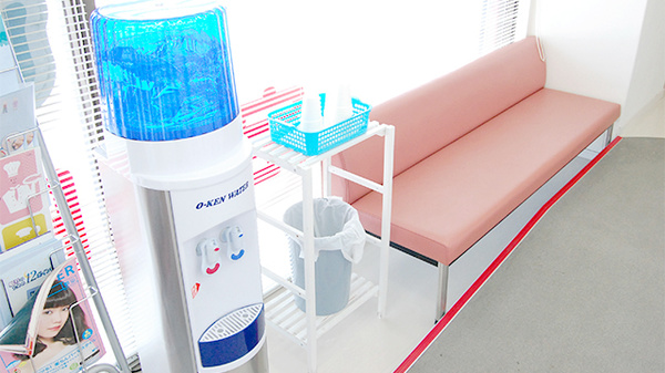 げんじろう調剤薬局　池ノ台店の待合スペース