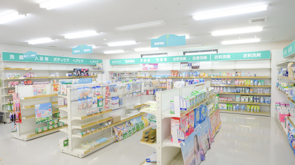 はまなす薬局滝川店の内観