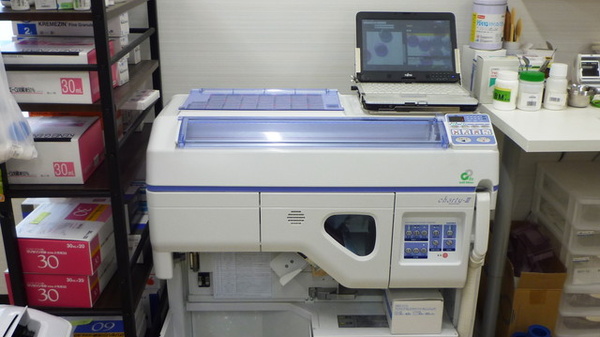 シンサン薬局の調剤器具