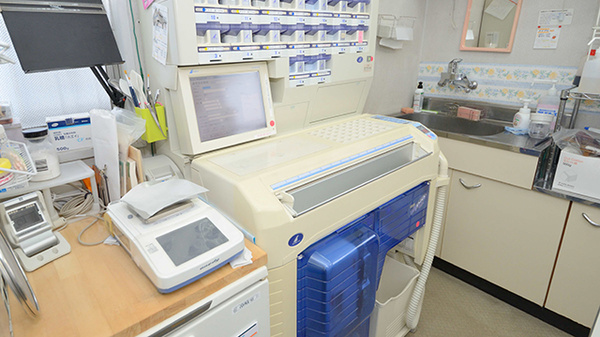 椿ヶ丘薬局の調剤器具