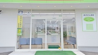 津山薬局　平福店の入口