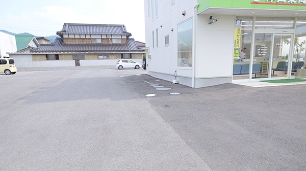津山薬局　平福店の駐車場