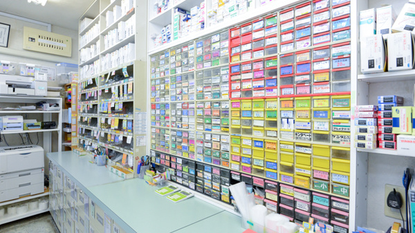 阿新薬局　インター店の調剤室